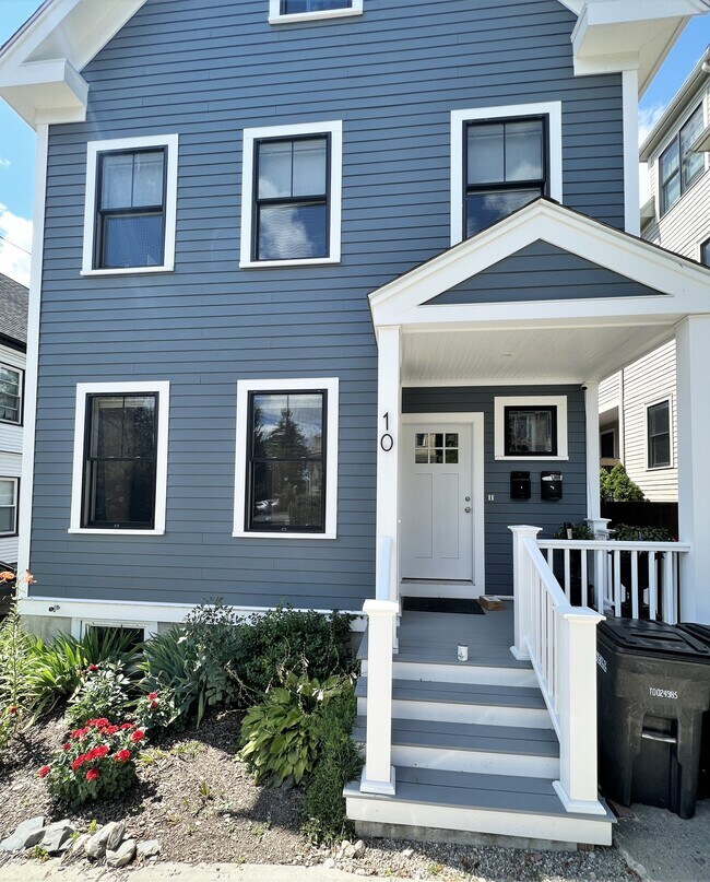 Photo - 10 Linden Ave Unit 1