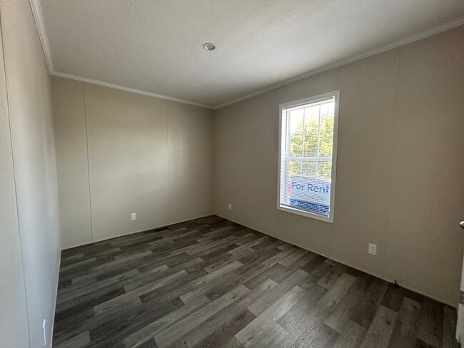 Photo - 11420 Oakgrove Dr