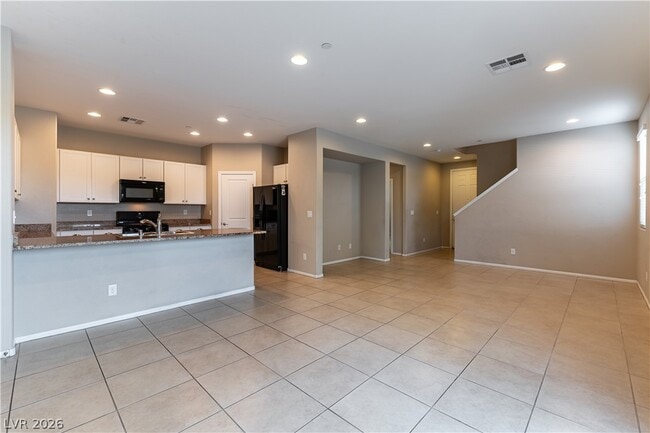 Photo - 3116 Zara Ave