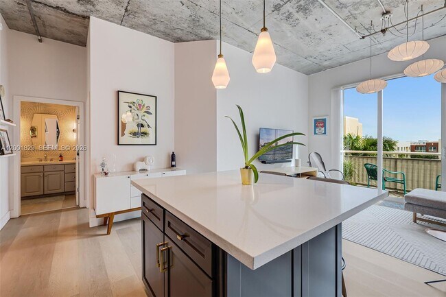 Photo - 2001 S Biscayne Blvd Unidad 2617