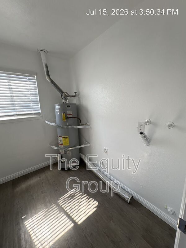 388 Crestwood Ave Unit C