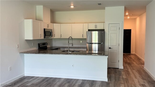 Photo - 4509 21st St SW