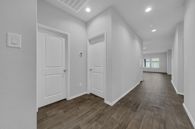 Photo - 18271 Woodpecker Trl