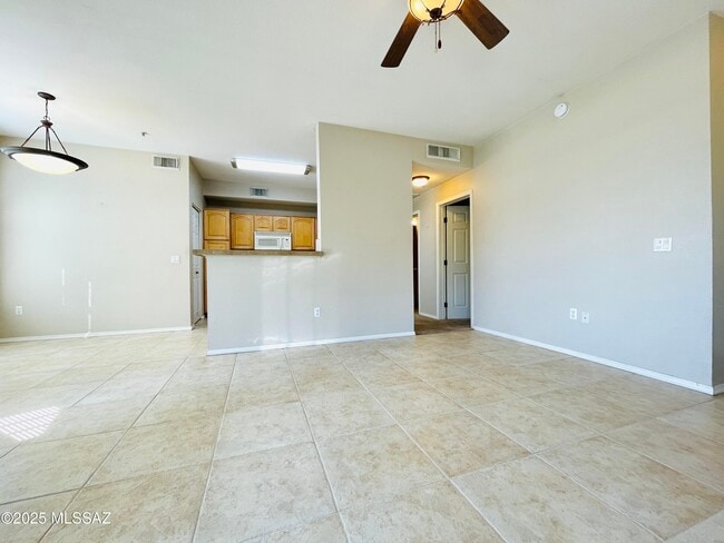 1500 E Pusch Wilderness Dr Unit 3204