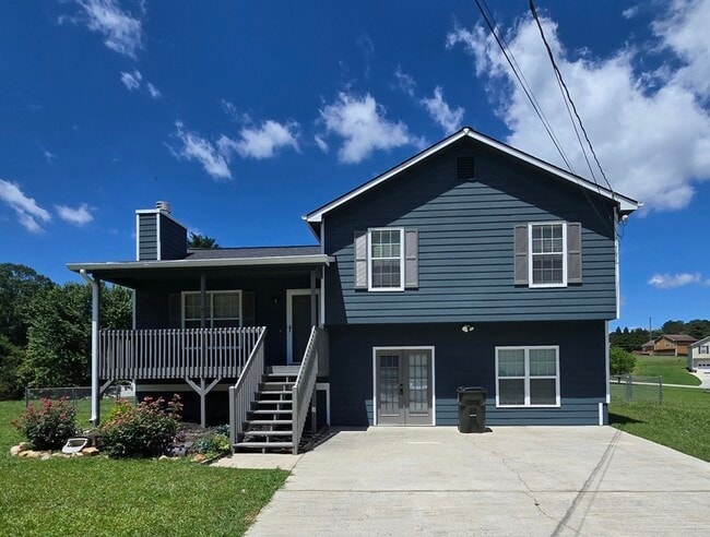 Photo - 170 Cobblestone Ct House