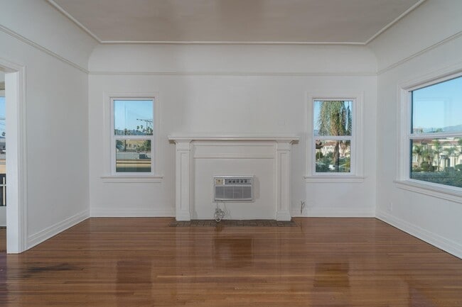 Photo - 241 S New Hampshire Ave Apartamento Unidad 1