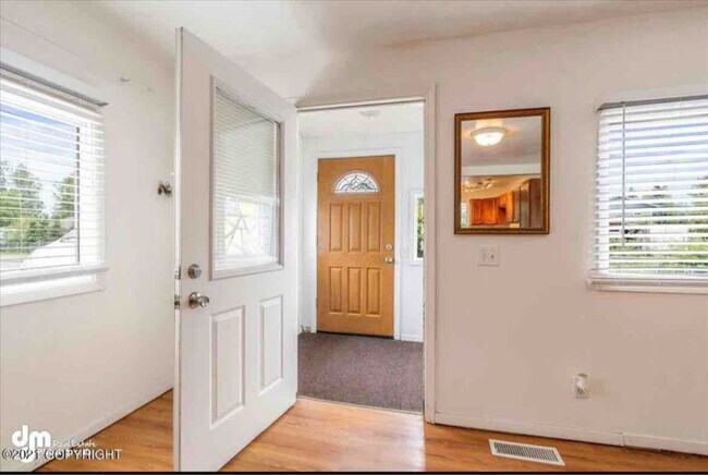 Photo - 1001 Turpin St