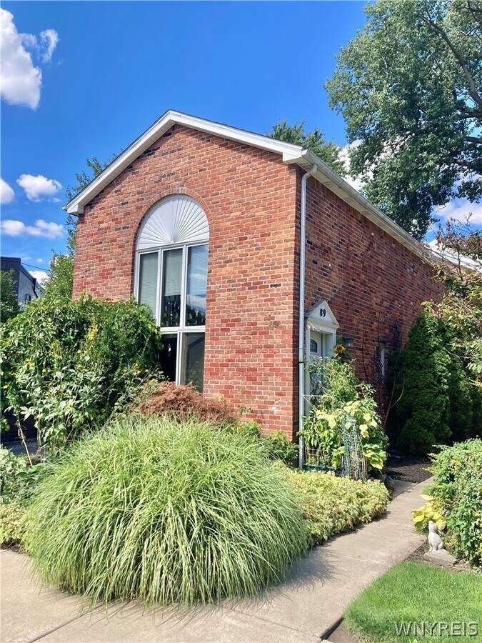 Photo - 89 Johnson Park