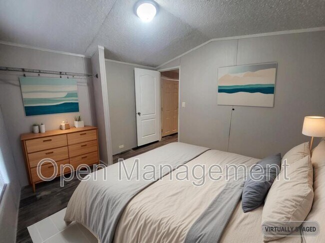 Photo - 3510 Bluegrass Park Dr