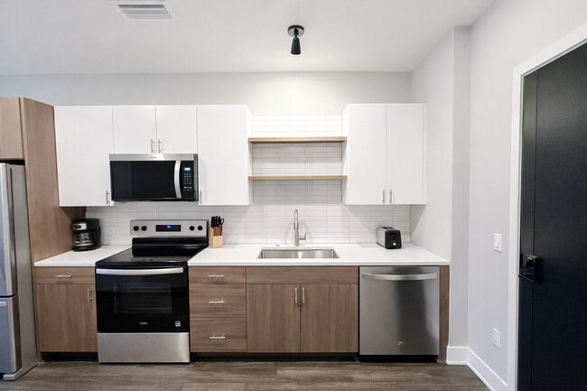 Photo - 206 N 48th St Unidad ID1464881P