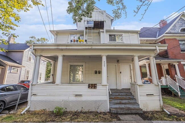 Photo - Charming 1-Bed/1-Bath Apartment – Newly Renovated Unit 429 Davis #1