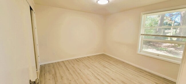 Photo - Charming 3-Bedroom Rambler in Seattle/Shoreline