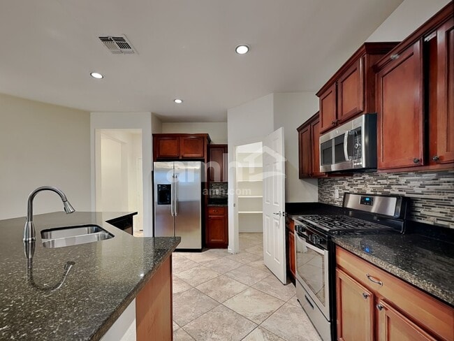 Photo - 4717 S Antonio