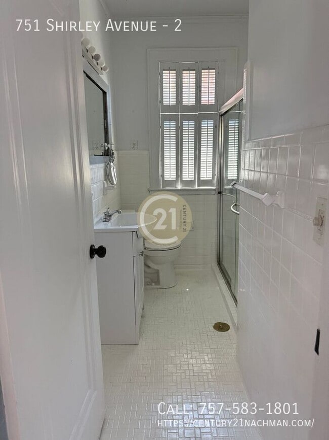 Photo - 751 Shirley Ave Unit 2