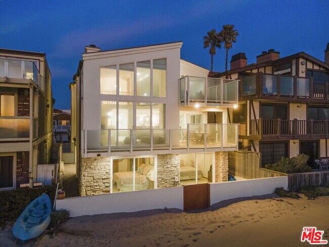 1005 Ocean Dr