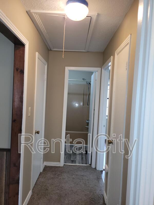 Photo - 116 Eastlawn Dr