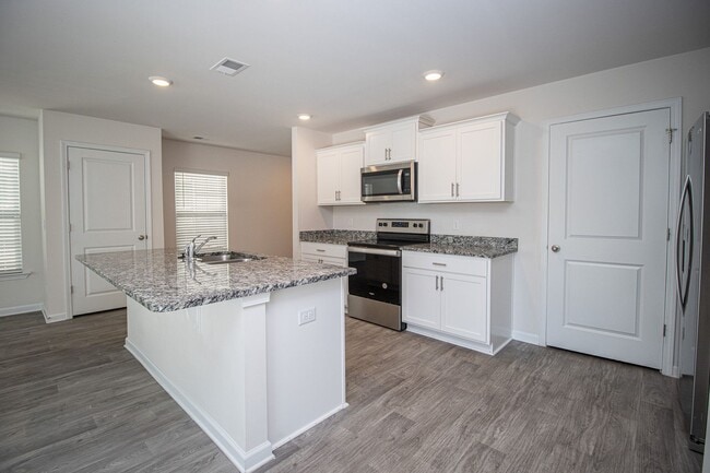 Photo - Spacious 4 Bedroom, 2.5 Bath Home in Bowden Village - Just Reduced! Don't miss it!