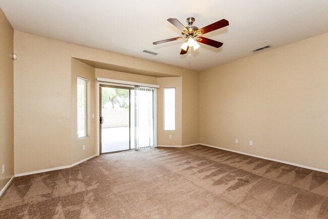 Photo - 5245 W Bowker St