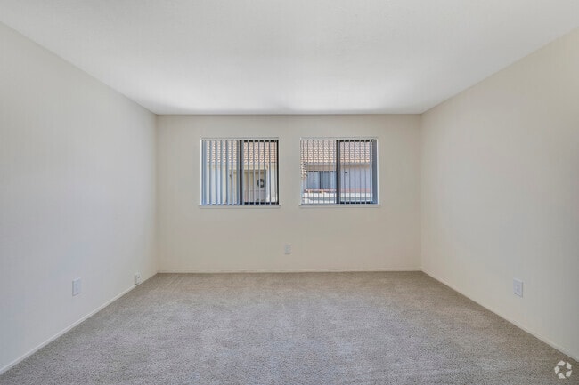 2BR, 1.5BA - 1040 SF - Primary Bedroom