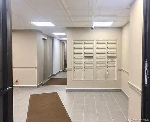 Building Photo - 1725 Edison Ave Unit 0