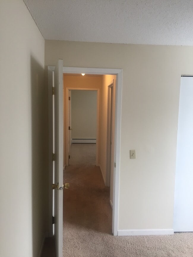 Photo - Elk Crossing Apartments