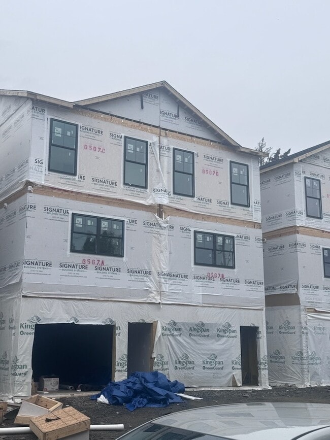 Photo - 216 Hull Ave