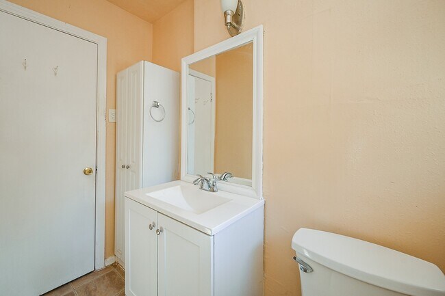 Photo - 10302 Woodwind Dr