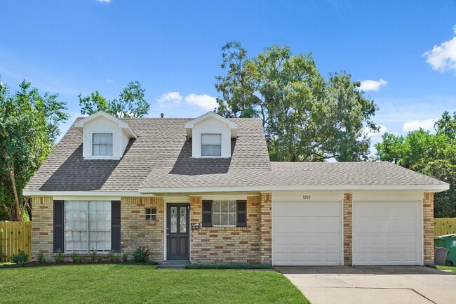 Photo - 3203 Ripplebrook Dr