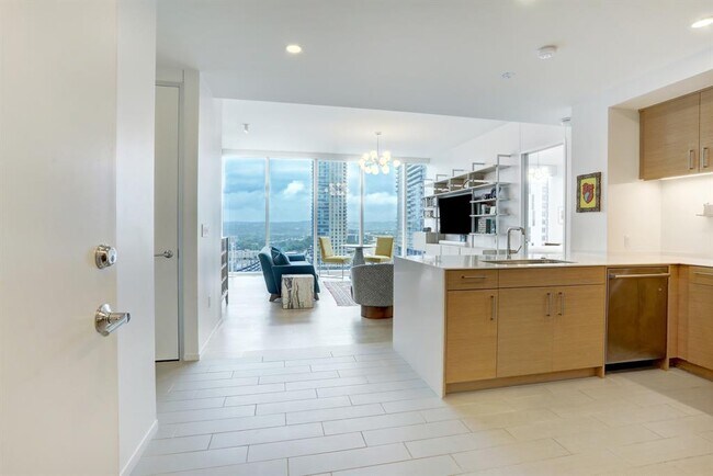 Photo - 301 West Ave Unit 1409