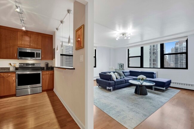 Photo - 1445 N State Pkwy Unit 1202
