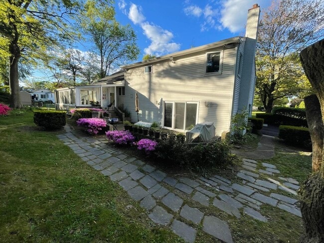 Photo - 354 Andrew Rd