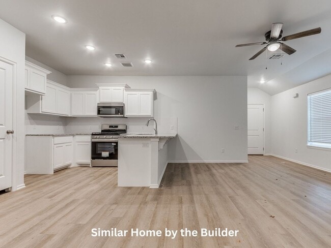 Building Photo - Modern 3-Bed, 2-Bath Home – Move-In Ready with Garage