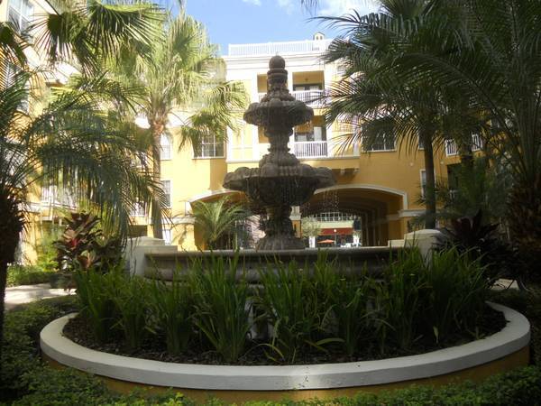 Photo - Large Downtown 1 bedroom with Pool View!