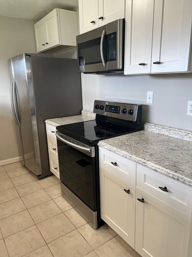 Photo - Spacious 4 bedroom