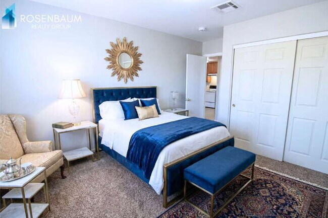 Photo - 8281 W Sandy Ln Unit 3