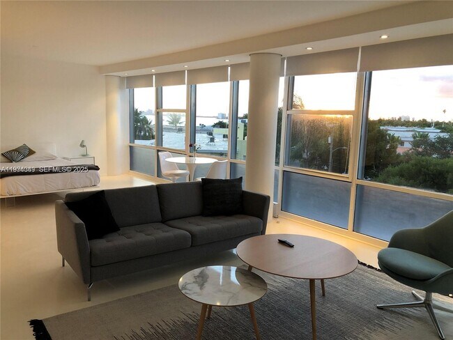 Photo - 900 Bay Dr Unit 315