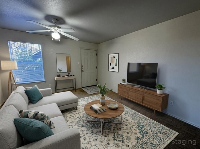 Photo - 1505 Benttree Dr Unidad B