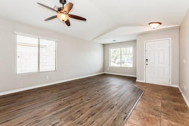 Photo - 2783 E Cowboy Cove Trail