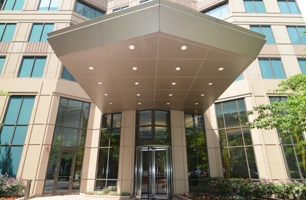 Building Photo - 400 N La Salle Dr Unit 2107 Rental