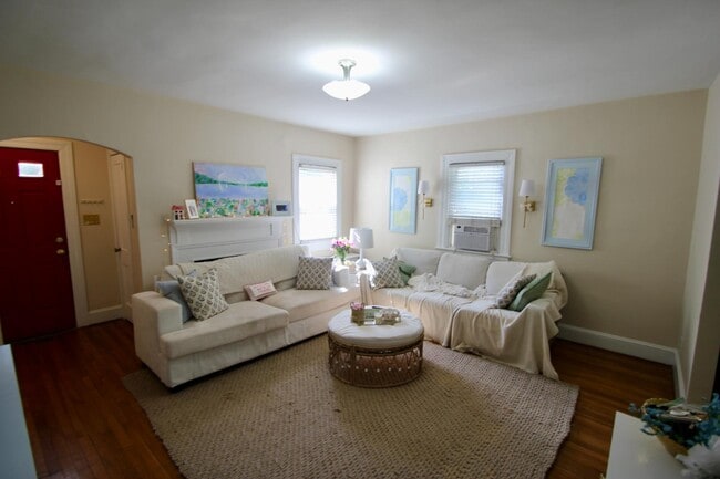 Photo - 15 Bagwell Ave