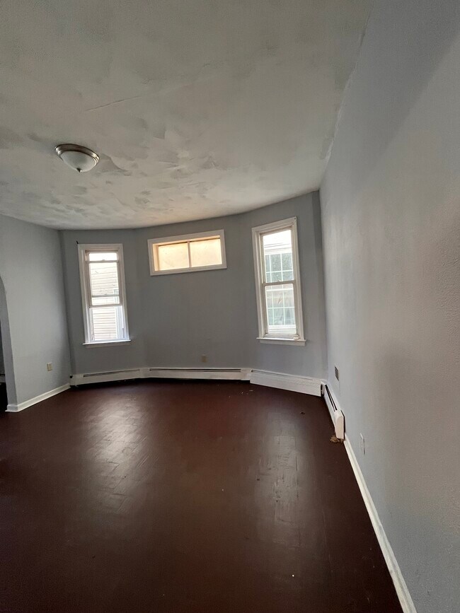 Photo - 97 Wilkinson Ave Unit 2F