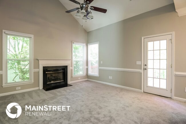 Photo - 1511 Groveland Trail