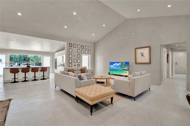 Photo - 520 Bay Point Rd