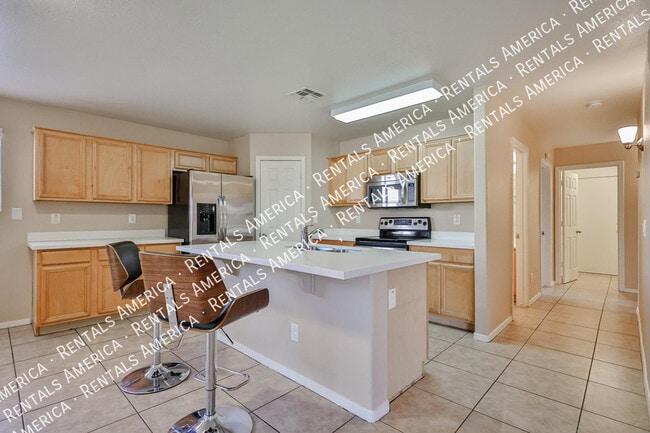 Building Photo - 16176 W Statler St Rental