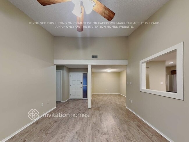 Photo - 13719 Whitby Rd