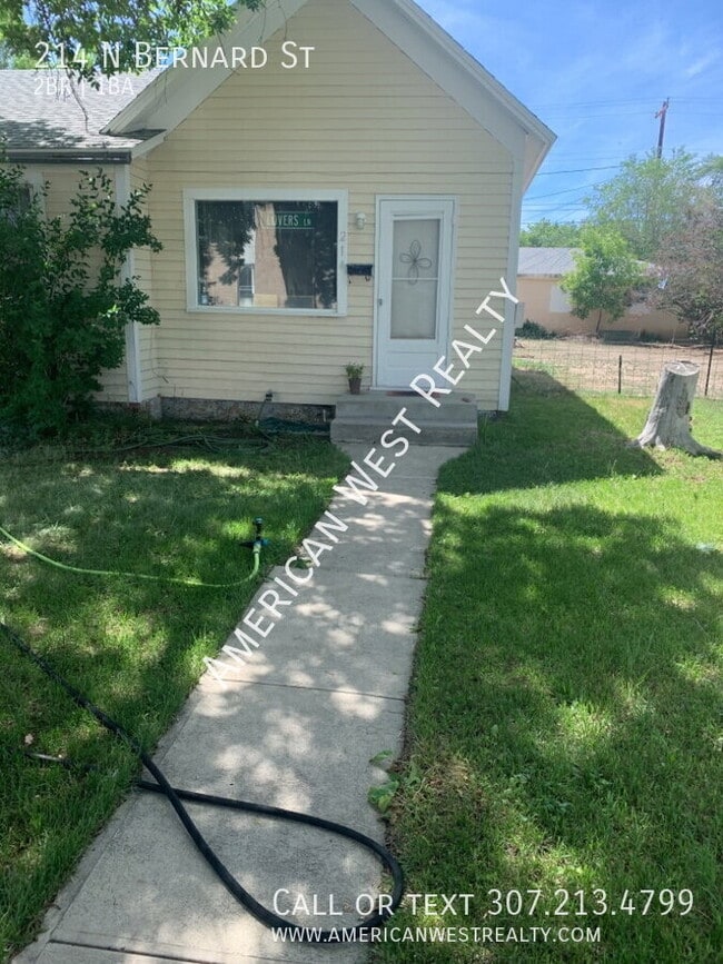 Photo - 214 N Bernard St