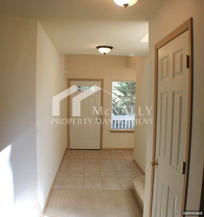 Photo - 3 Bedroom Fox Island Home