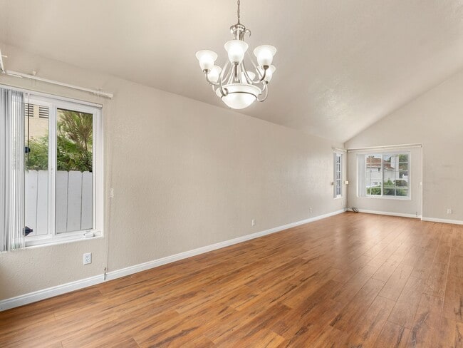 Photo - Move in Ready 3bed/3bath, beautiful backyard