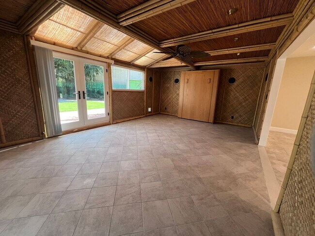 Photo - 8490 Drey Rd