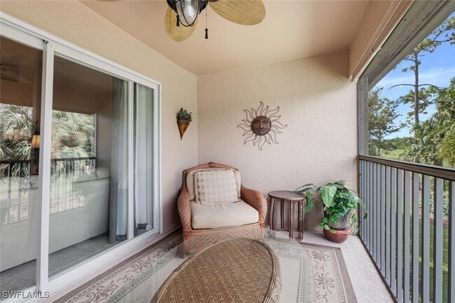 Building Photo - 2895 Cypress Trace Cir Unit 202